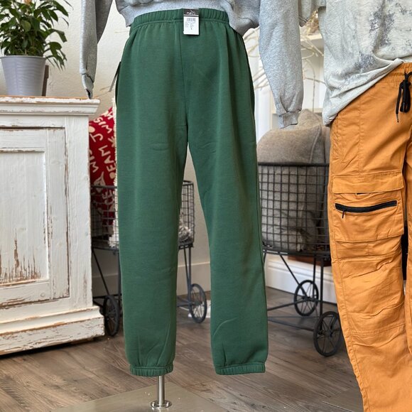 Faded Rose Boyfriend Jogger Green Size L NWT - Picture 2 of 5